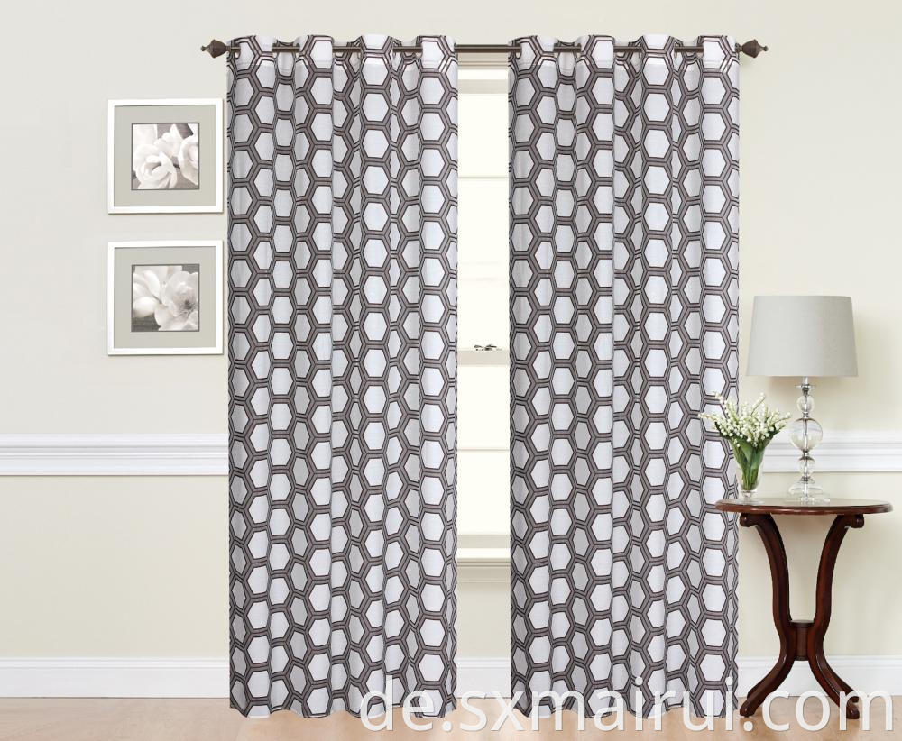Traditional Style Jacquard Window Curtain Blackout